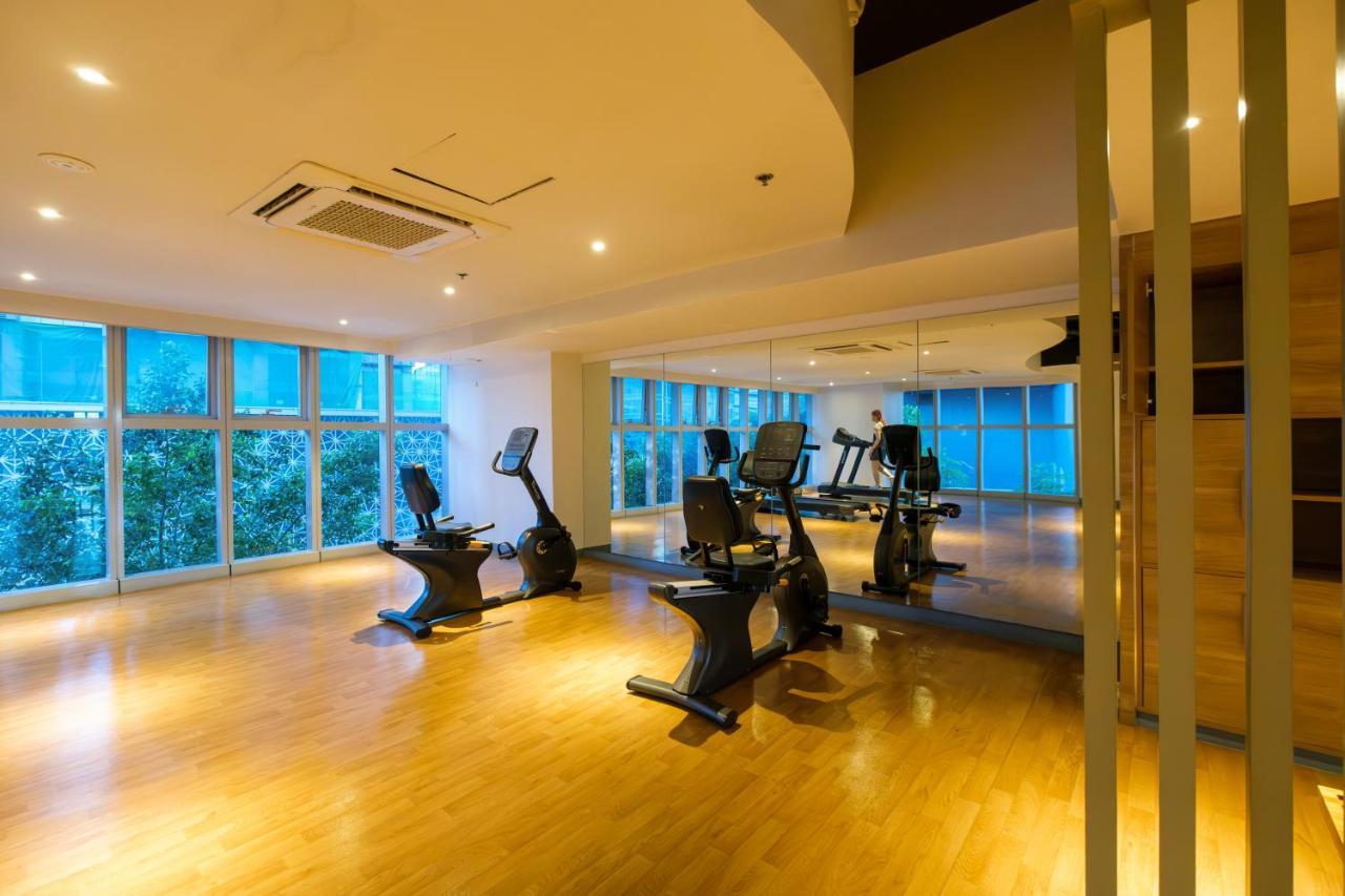 Cityscape View 2Br In Uptown Bgc W 200Mbps Wifi Taguig Exterior foto